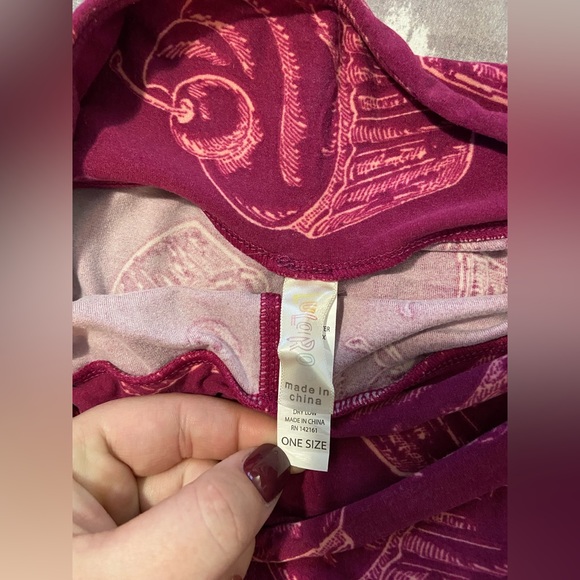 LuLaRoe Cupcake Leggings - Picture 2 of 3